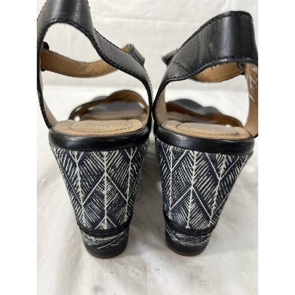 Clarks Zia Noble Ankle Strap Wedge Sandals Black Size 9 Medium - Picture 13 of 15